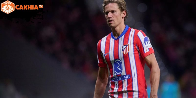 Phản ứng nội bộ MU trước diễn biến thương vụ